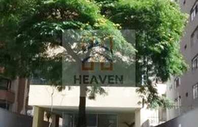 Imagem: O depósito possui 5 Vagas na garagem e 168m² de Área e está