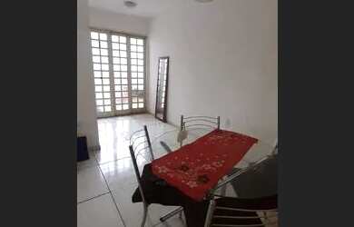 Imagem 2: Vendo duas casas. Varanda, 70m² de Área, 1 Banheiroe2 Dormitórios