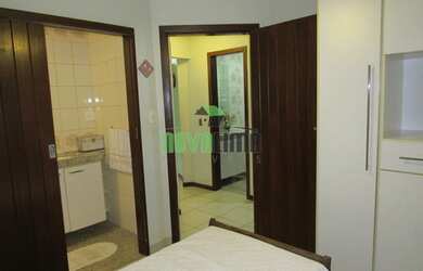 Imagem: A casa em condomínio possui 5 Dormitórios, 5 Banheiros, 5