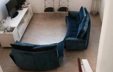 Imagem: A casa possui 3 Dormitórios, 2 Banheiros, 3 Vagas na garagem