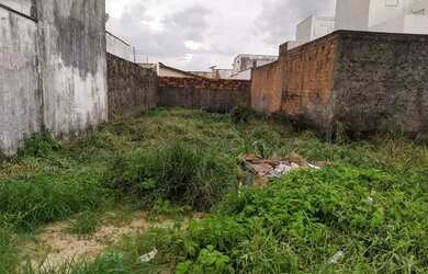 Imagem: O terreno possui 200m² de Área e está localizado em Jardim