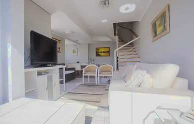 Imagem: O apartamento na cobertura possui 3 Dormitórios, 2 Banheiros