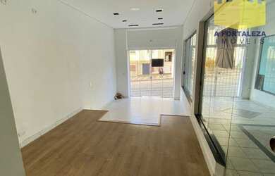 Imagem: O depósito possui 83m² de Área e está localizado em Centro