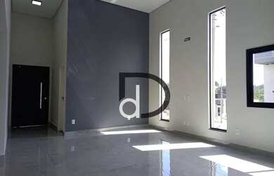 Imagem: A casa em condomínio possui 3 Dormitórios, 4 Banheiros, 2