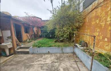 Imagem: O terreno possui 300m² de Área e está localizado em Jardim