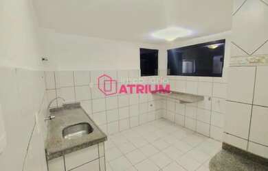 Imagem: O apartamento possui 2 Dormitórios, 2 Banheiros, 2 Vagas na