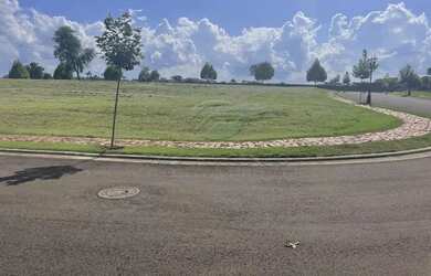 Imagem: O terreno possui 1.505m² de Área e está localizado em Vivendas