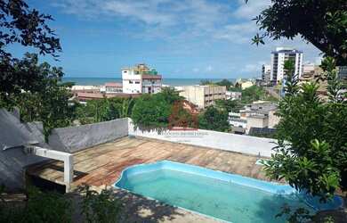 Imagem: A casa possui 5 Dormitórios, 5 Banheiros, 2 Vagas na garagem