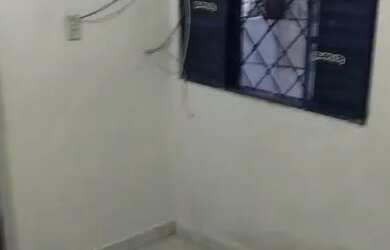 Imagem: A casa possui 1 Dormitório, 1 Banheiro e está localizado