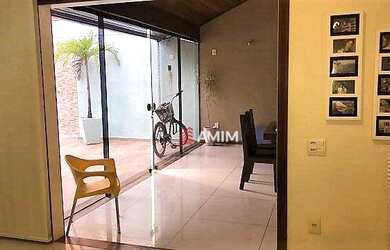 Imagem 11: Casa com 3 Quartos à Venda, 304 m² Por R$ 800.000 - Itaipu - Niterói/RJ