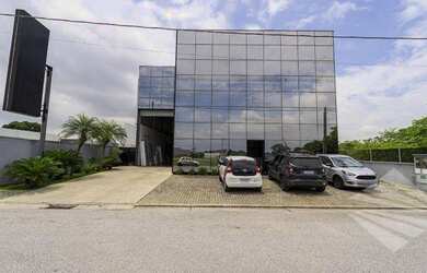 Imagem: O depósito possui 1.120m² de Área e está localizado em