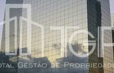 Imagem: O depósito possui 1 Vaga na garagem, 36m² de Área e está