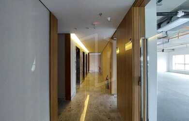 Imagem: O depósito possui 422m² de Área e está localizado em Bairro