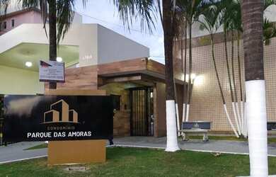 Imagem: O apartamento possui 3 Dormitórios, 1 Banheiro, 1 Vaga na garagem