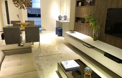 Imagem: O apartamento possui 3 Dormitórios, 1 Banheiro, 1 Vaga na garagem