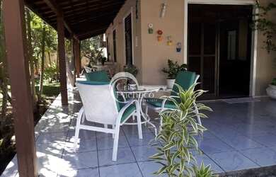 Imagem: A casa em condomínio possui 3 Dormitórios, 2 Banheiros, 4