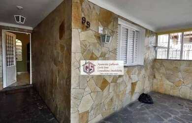 Imagem: A casa possui 2 Dormitórios, 1 Banheiro, 100m² de Área e