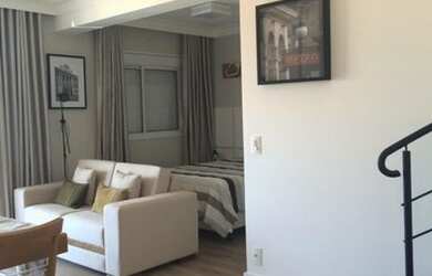 Imagem: O apartamento na cobertura possui 1 Dormitório, 2 Banheiros