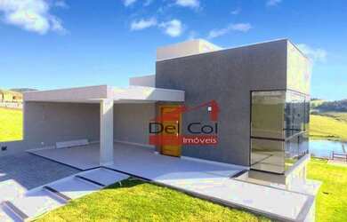 Imagem: A casa em condomínio possui 4 Dormitórios, 4 Banheiros, 4