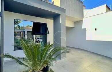 Imagem: A casa possui 2 Dormitórios, 3 Banheiros, 1 Vaga na garagem