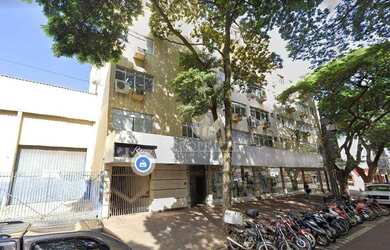 Imagem: O apartamento possui 4 Dormitórios, 4 Banheiros, 1 Vaga na