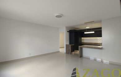 Imagem: A casa possui 3 Dormitórios, 1 Banheiro, 3 Vagas na garagem