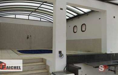 Imagem: O apartamento possui 4 Dormitórios, 3 Banheiros, 3 Vagas na