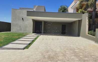 Imagem: A casa em condomínio possui 3 Dormitórios, 5 Banheiros, 2