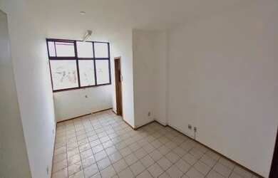 Imagem: O depósito possui 1 Vaga na garagem, 24m² de Área e está