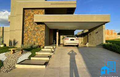 Imagem: A casa em condomínio possui 3 Dormitórios, 5 Banheiros, 2