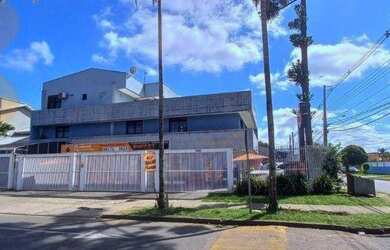 Imagem: O apartamento possui 5 Dormitórios, 4 Banheiros, 3 Vagas na