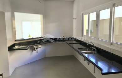 Imagem 14: Sobrado alto padrão no Condomínio Aruã - Aceita permuta e Financiamento