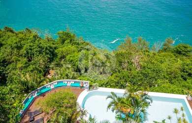 Imagem: A casa possui 5 Dormitórios, 5 Banheiros, 3 Vagas na garagem