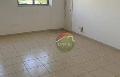 Imagem: O depósito possui 1 Vaga na garagem, 47m² de Área e está