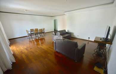 Imagem: O apartamento possui 4 Dormitórios, 3 Banheiros, 2 Vagas na