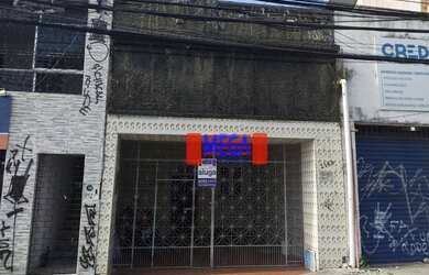 Imagem: A casa possui 2 Dormitórios, 1 Banheiro, 2 Vagas na garagem