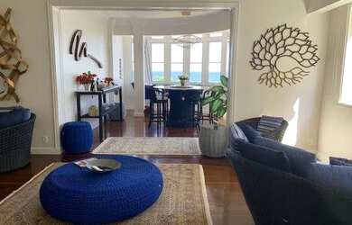 Imagem: O apartamento possui 3 Dormitórios, 2 Banheiros, 1 Vaga na