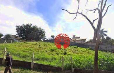 Imagem: O terreno possui 1.456m² de Área e está localizado em Loteamento