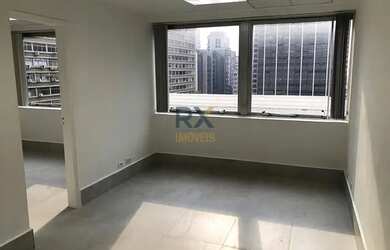 Imagem: O depósito possui 1 Vaga na garagem, 55m² de Área e está