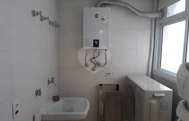 Imagem 15: Apartamento de frente totalmente reformado no Jardim Paulista