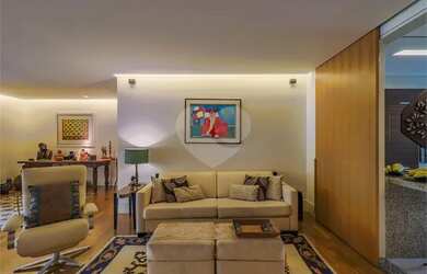 Imagem 14: Alto de Pinheiros. Piscina, Varanda, Área de serviçoe166m² de Área