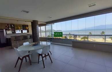 Imagem: O apartamento possui 4 Dormitórios, 2 Banheiros, 2 Vagas na