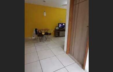 Imagem 5: Vendo duas casas. Varanda, 70m² de Área, 1 Banheiroe2 Dormitórios