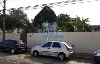 Imagem: A casa possui 5 Dormitórios, 5 Banheiros, 5 Vagas na garagem