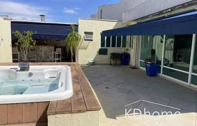 Imagem: O apartamento na cobertura possui 4 Dormitórios, 5 Banheiros