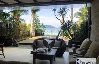 Imagem: A casa em condomínio possui 4 Dormitórios, 5 Banheiros, 2