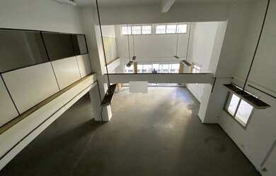 Imagem: O depósito possui 530m² de Área e está localizado em Funcionários