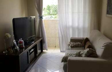 Imagem: O apartamento possui 2 Dormitórios, 1 Banheiro, 1 Vaga na garagem