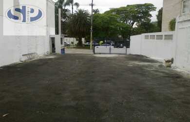 Imagem: O depósito possui 330m² de Área e está localizado em Bairro