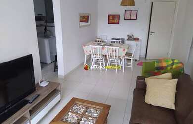 Imagem: O apartamento possui 3 Dormitórios, 1 Banheiro, 2 Vagas na